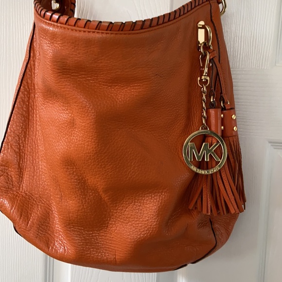 Handbag - Picture 2 of 4